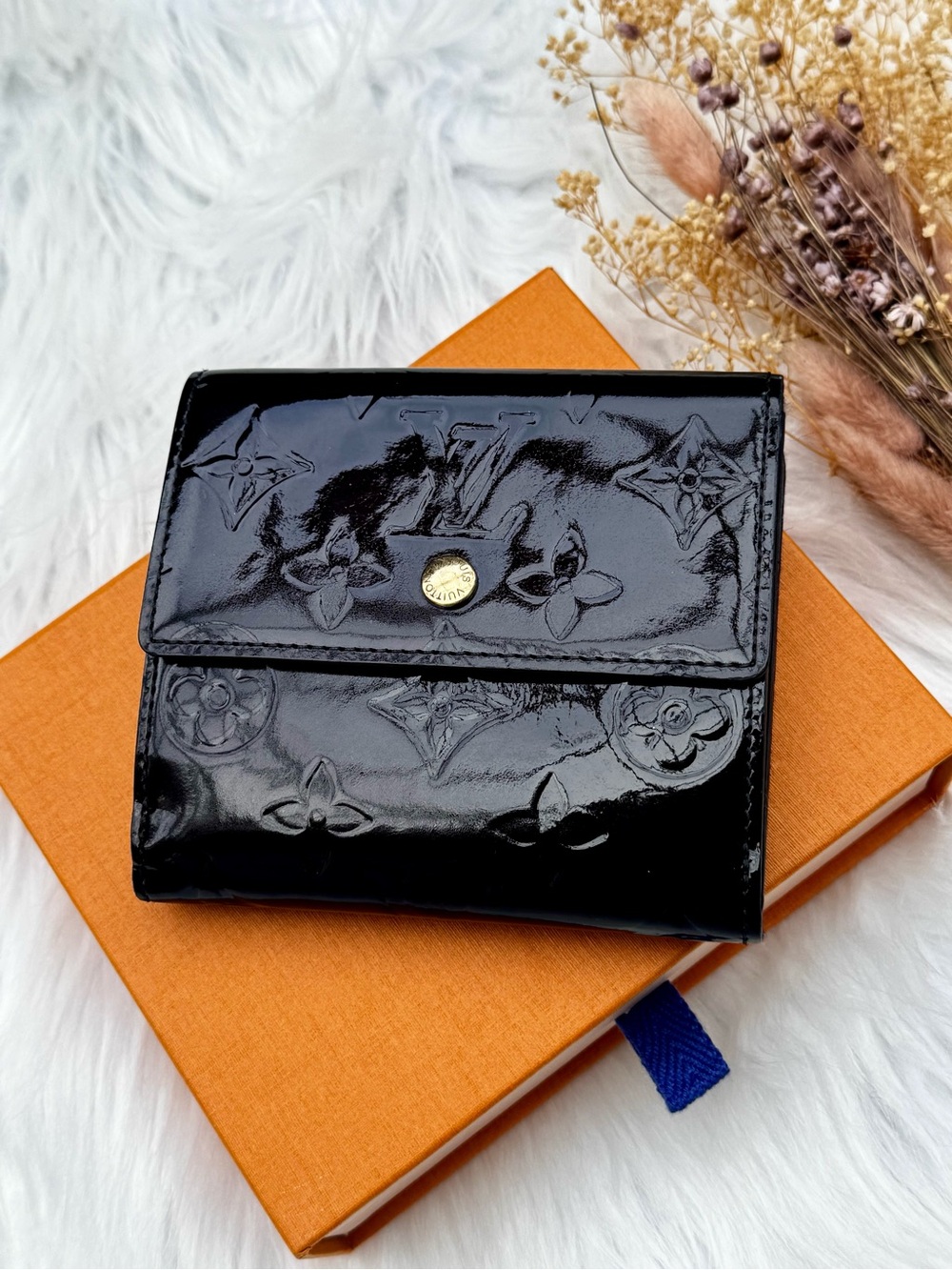 Louis Vuitton Authentic Black Vernis Compact Wallet + LV Storage Box